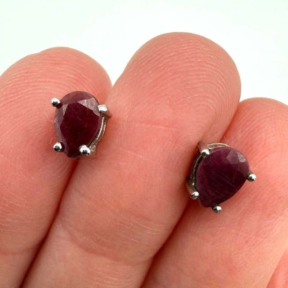 Vintage 925 Sterling Silver Ruby Pear Stud Earrings Dainty July Birthstone